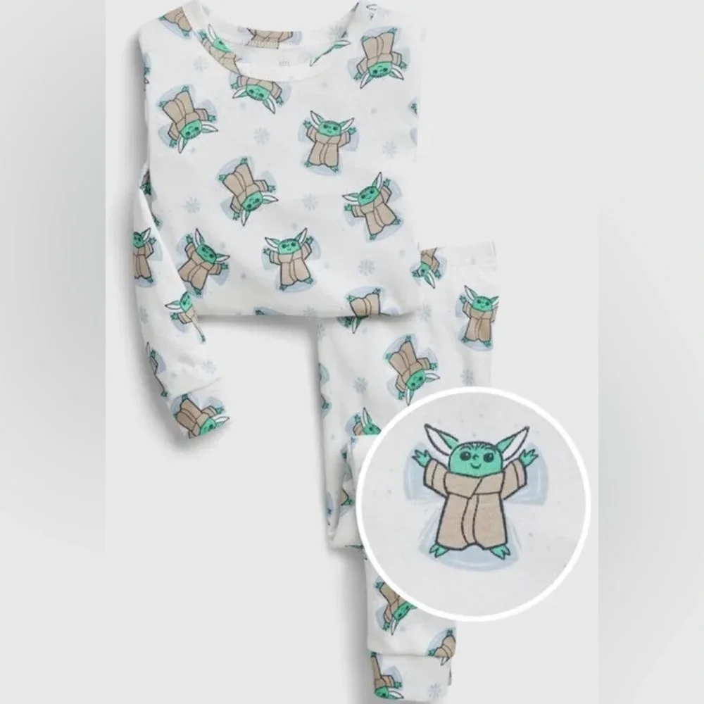 GapKids | Star Wars Organic Grogu The Child Baby Yoda Holiday PJ Set - 3